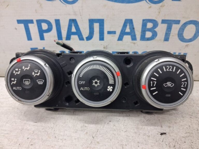 Блок управления климат-контролем Mitsubishi ASX 2010- 7820A082XB (Арт. 84703)