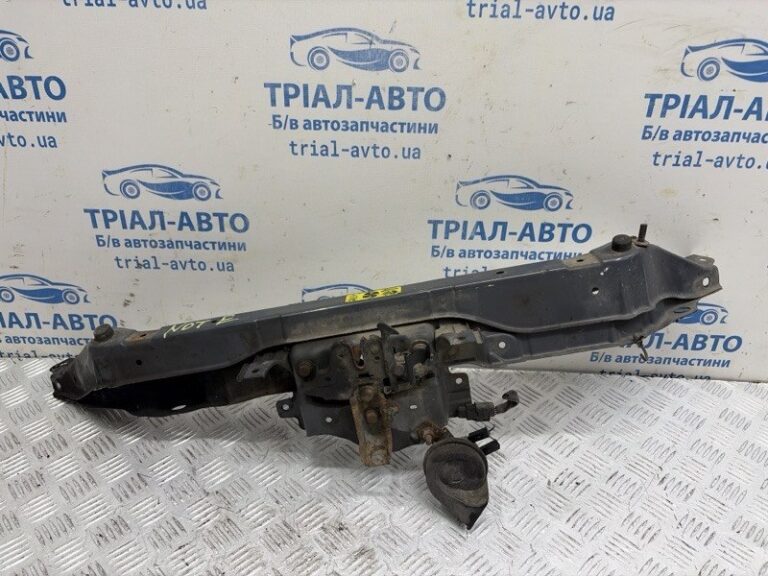 Панель передняя верхняя планка Nissan Note 2005-2013 F25119U0M0 (Арт. 84726)