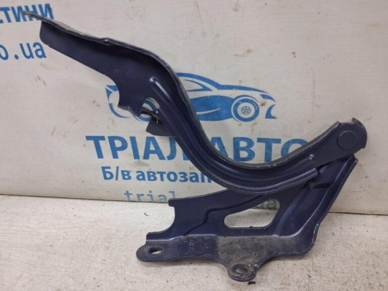 Петля капота правая Kia Sportage 2010-2016 791203W000 (Арт. 84731)