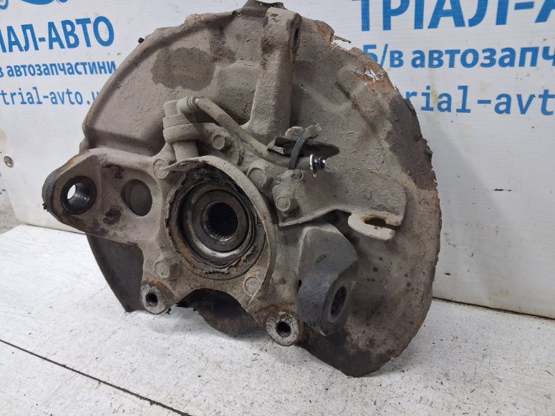 Кулак поворотный правый со ступицей Mitsubishi Pajero Wagon 2006-2022 3870A022 (Арт. 84769) Кулак поворотный правый со ступицей Mitsubishi Pajero Wagon 2006-2022 3870A022 (Арт. 84769)
