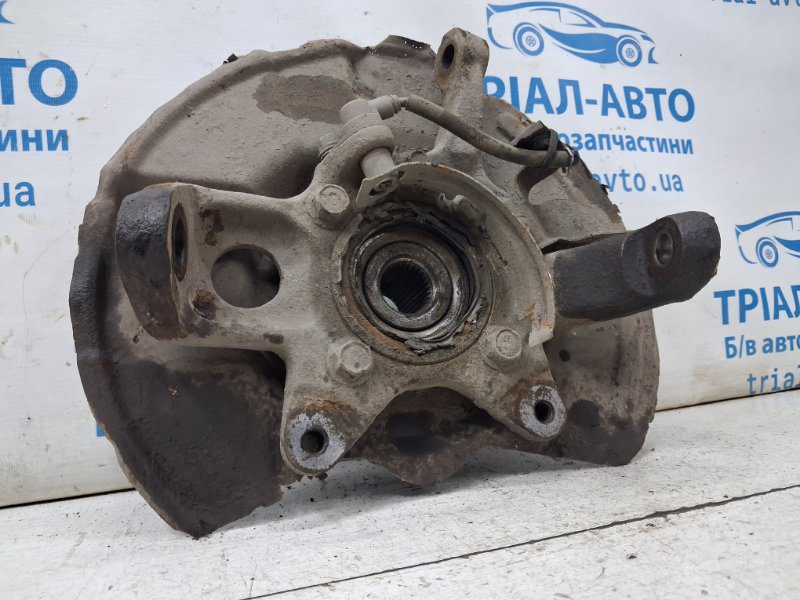 Кулак поворотный правый со ступицей Mitsubishi Pajero Wagon 2006-2022 3870A022 (Арт. 84769) Кулак поворотный правый со ступицей Mitsubishi Pajero Wagon 2006-2022 3870A022 (Арт. 84769)