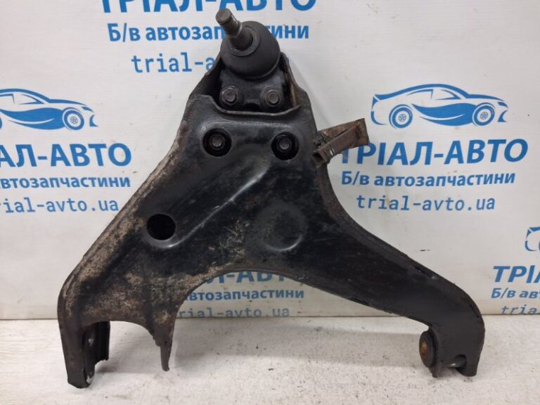 Рычаг передний нижний правый Mitsubishi Pajero Sport 1996-2008 MN150412 (Арт. 84783)