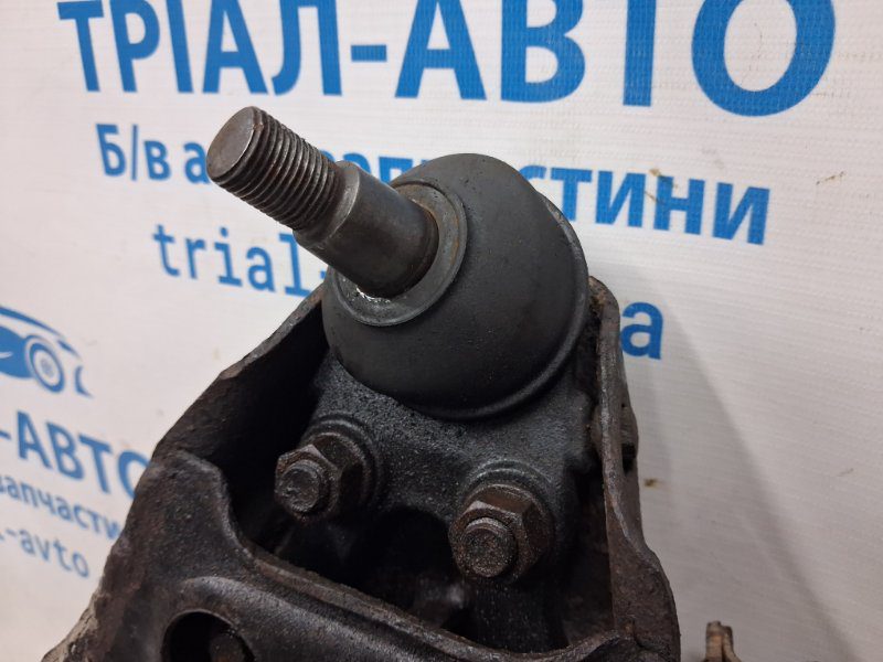 Рычаг передний нижний правый Mitsubishi Pajero Sport 1996-2008 MN150412 (Арт. 84783) Рычаг передний нижний правый Mitsubishi Pajero Sport 1996-2008 MN150412 (Арт. 84783)