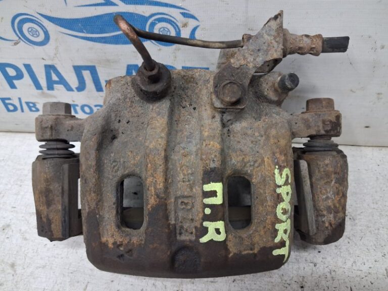 Суппорт передний правый Mitsubishi Pajero Sport 1996-2008 MB858405 (Арт. 84787)