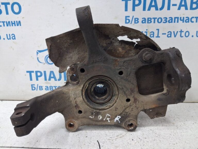 Кулак поворотный правый со ступицей Kia Sorento 2002-2011 517163E250 (Арт. 84826)