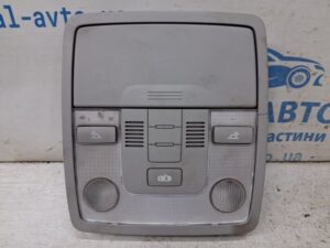 Плафон передний Kia Ceed 2006-2012 928701H000ED (Арт. 84885)