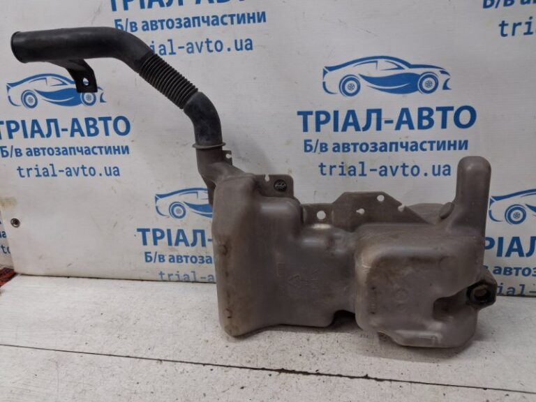 Бачок омывателя Mitsubishi Pajero Sport 1996-2008 MR495787 (Арт. 84896)