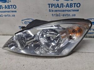 Фара левая Kia Ceed 2006-2012 921011H000 (Арт. 84901)
