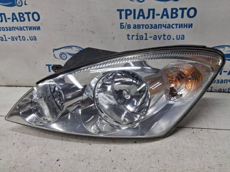 Фара левая Kia Ceed 2006-2012 921011H000 (Арт. 84901)