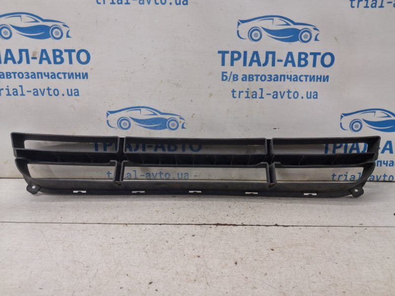 Решетка бампера центральная Kia Ceed 2006-2012 865221H000 (Арт. 84931) Решетка бампера центральная Kia Ceed 2006-2012 865221H000 (Арт. 84931)
