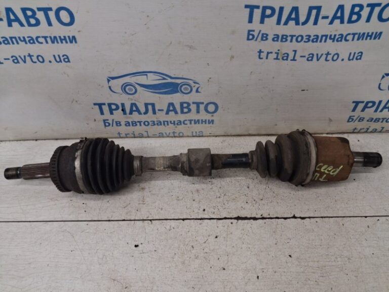 Привод передний левый Kia Ceed 2006-2012 495011H210 (Арт. 84946)