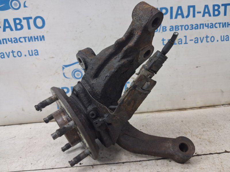 Кулак поворотный левый со ступицей Chevrolet Captiva 2006-2018 96626337 (Арт. 85000) Кулак поворотный левый со ступицей Chevrolet Captiva 2006-2018 96626337 (Арт. 85000)