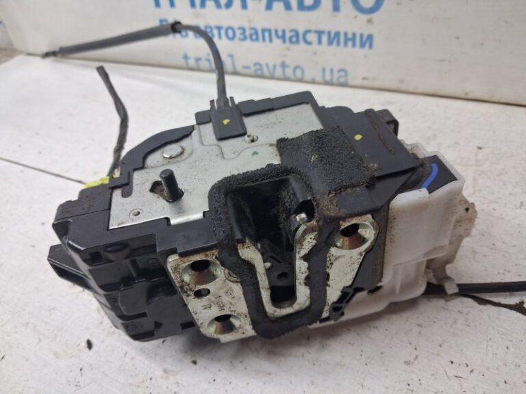 Замок двери задний правый Kia Ceed 2006-2012 814201H000 (Арт. 85021)