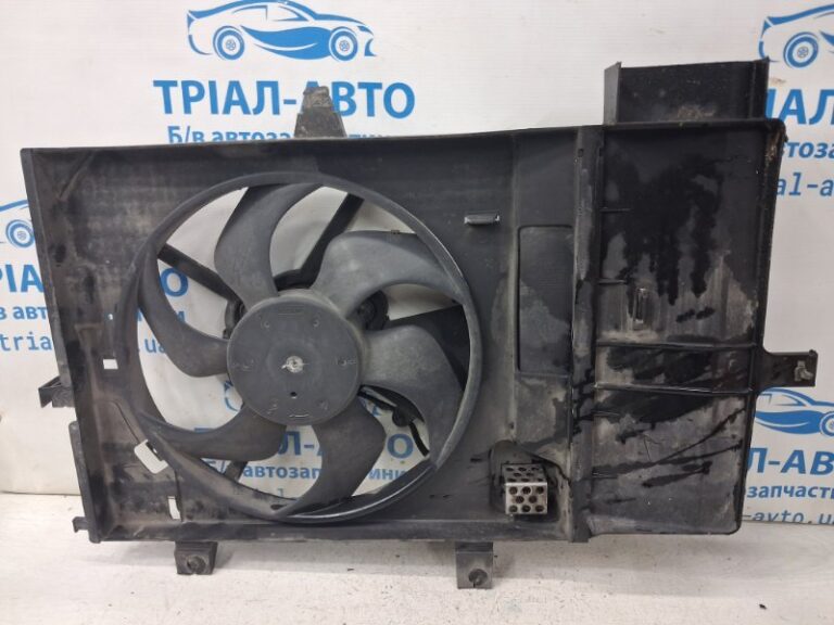 Диффузор с вентилятором радиатора Nissan Note 2005-2013 21481AY610 (Арт. 85030)