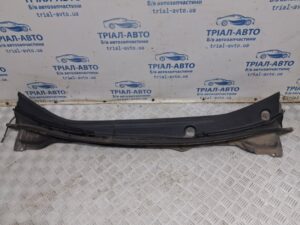 Жабо под лобовое стекло (пластик) Mazda CX 7 2006-2012 EG21-50-7S0J (Арт. 85047)