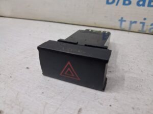 Кнопка аварийки Hyundai Santa fe 2005-2012 93790-2B001-CA (Арт. 85175)