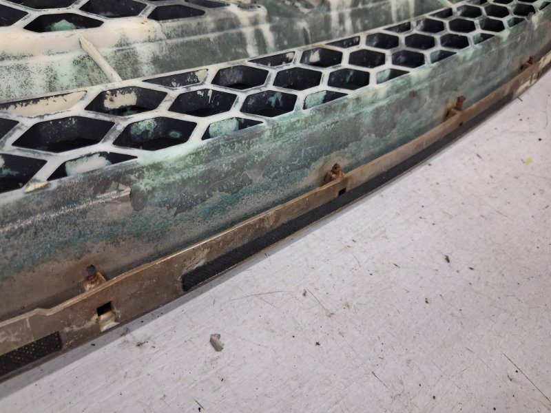 Решетка радиатора Hyundai Santa fe 2005-2012 86560-2B010 (Арт. 85216) Решетка радиатора Hyundai Santa fe 2005-2012 86560-2B010 (Арт. 85216)