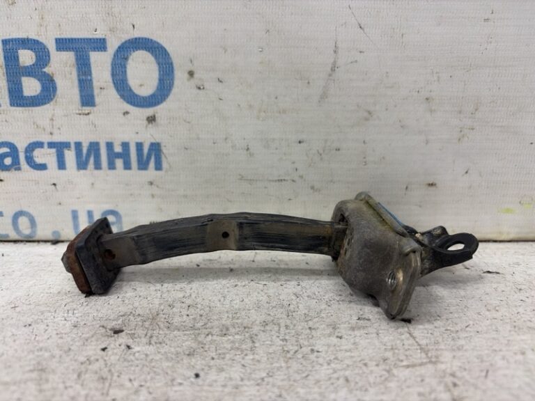 Ограничитель двери задний правый Hyundai Santa fe 2005-2012 794902B000 (Арт. 85245)
